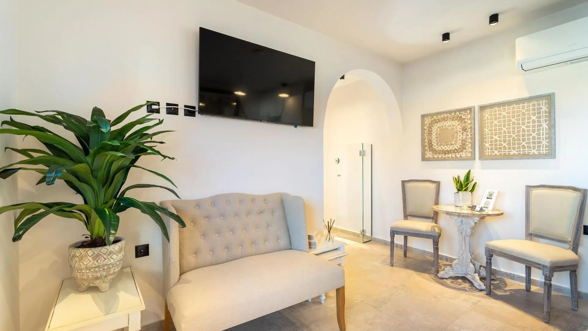 Aparthotel Mpikas Holidays Ierissos Greece