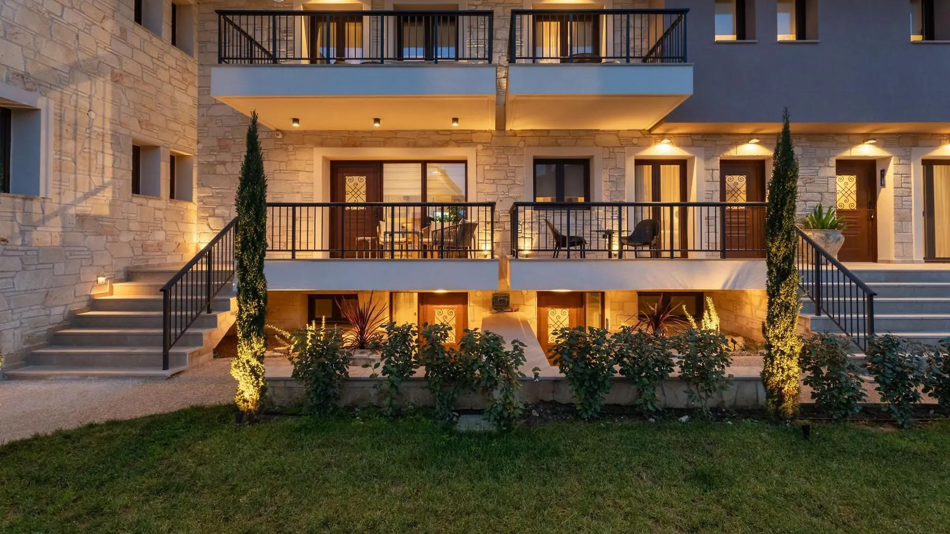 Aparthotel Mpikas Holidays Ierissos Greece